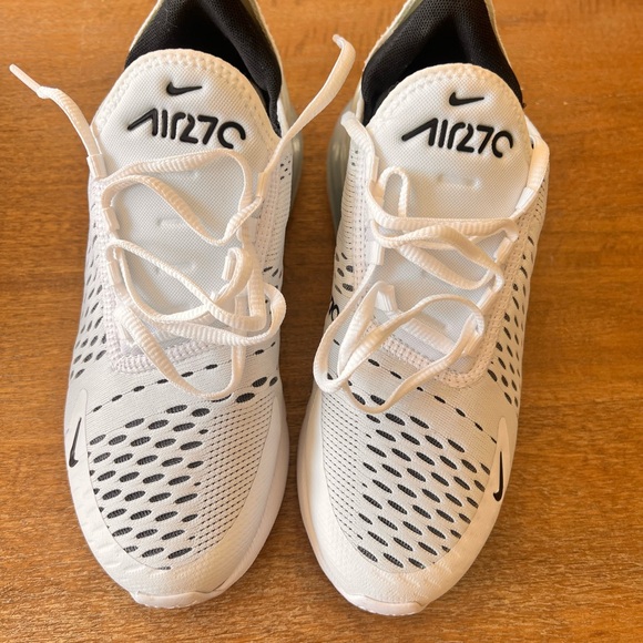 Nike Women's White and Black Air Max Sneakers - Picture 4 of 5